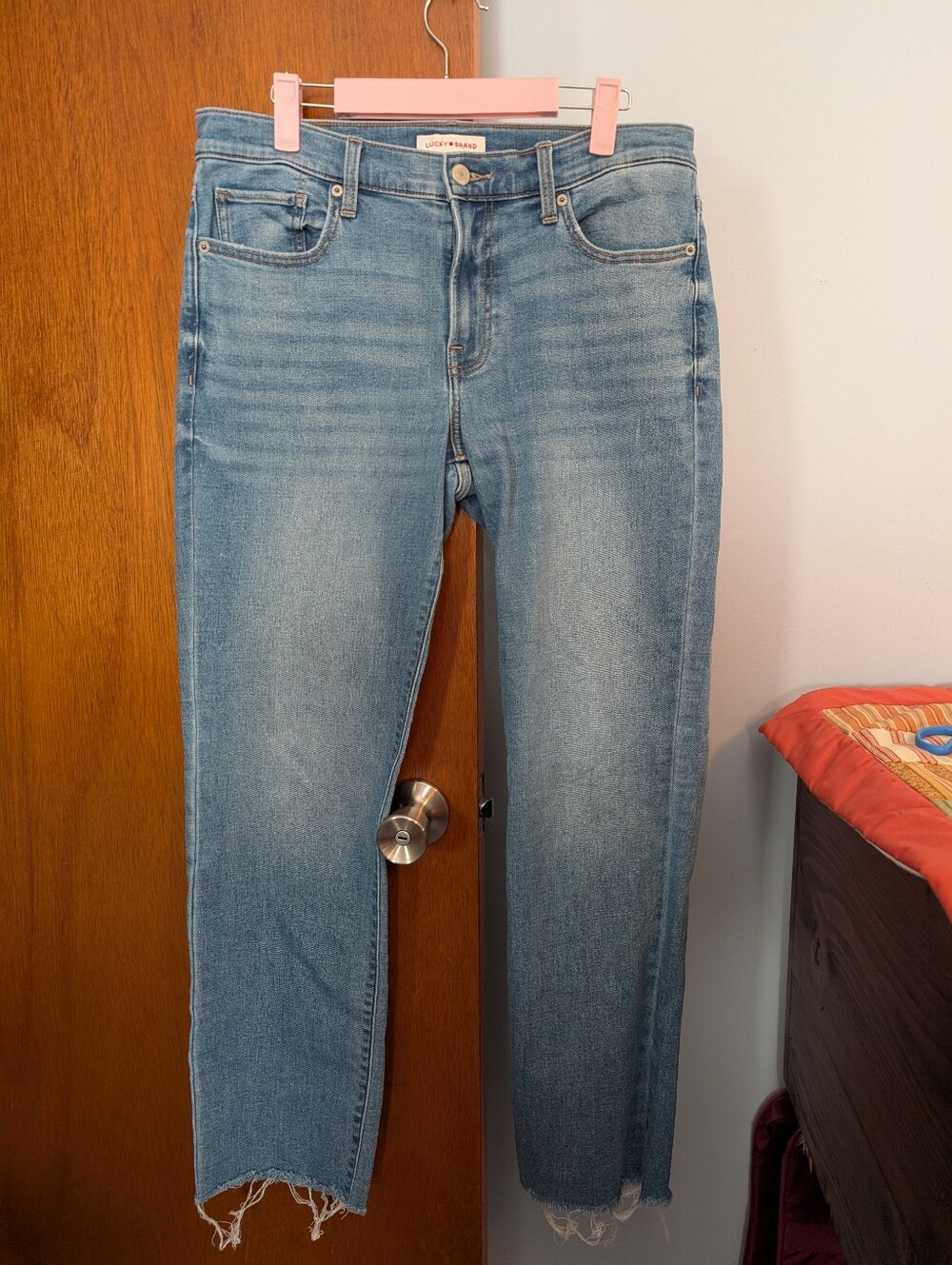 Lucky Brand Women's Light Wash Mid Rise Straight Jeans Size 12/31 Raw Hem